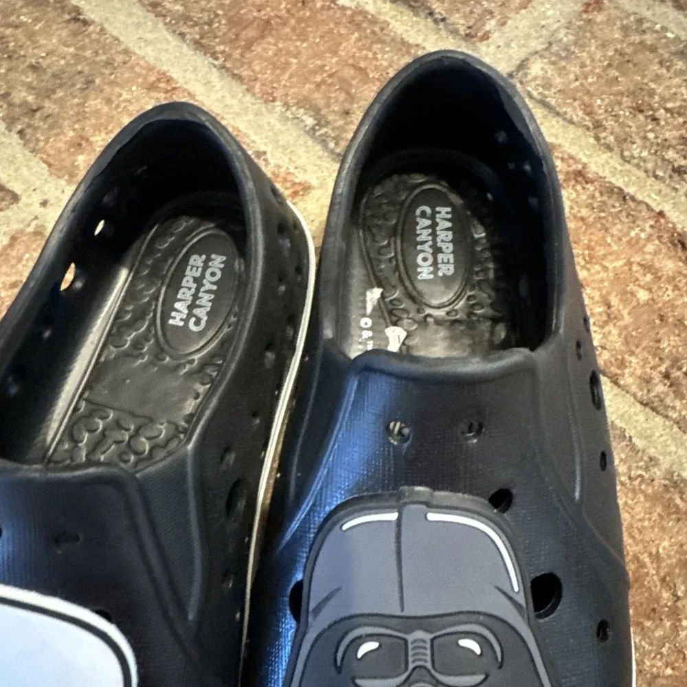Little Kids Harper Canyon Disney Star Wars Water Slip On Shoe Sandals Sz 10 #546